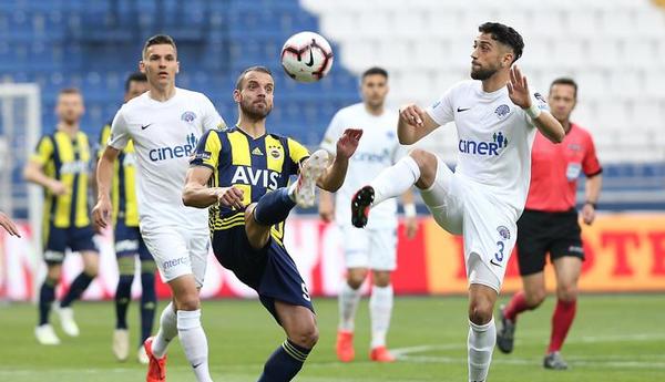 "Fənərbağça" İngiltərədə DARMADAĞIN OLDU!