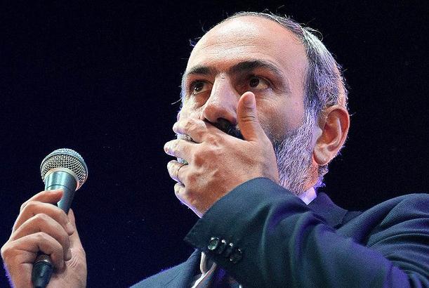 Paşinyan kilsə ilə necə düşmən oldu? - RAKURS