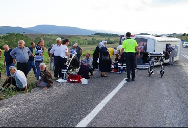 Türkiyənin Kastamonu bölgəsində ağır yol-nəqliyyat hadisəsi baş verib