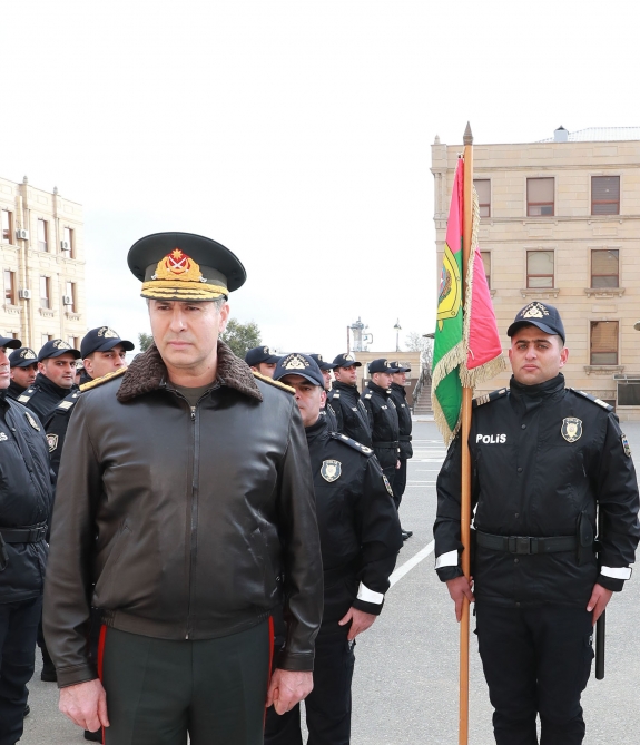 D N in lahidd evik Polis Alay Yeni Geyim Formas na Ke ib