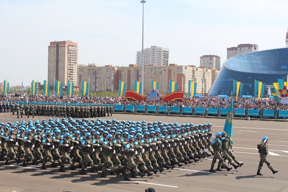 Казахстан мероприятия. Военный парад в Астане. Парад Победы в Казахстане. Парад день Победы Казахстан. Парады в Астане на 9 мая.