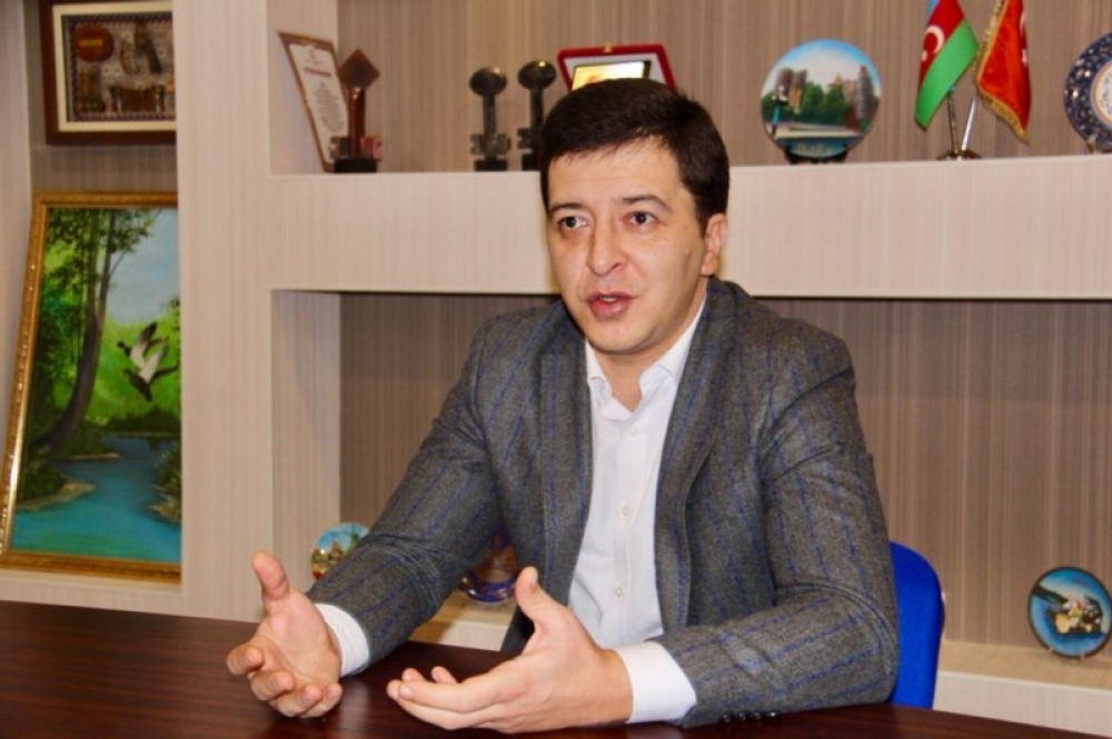 Elşən Musayev: Azərbaycan cəmiyyəti dövlətimizin başçısının humanist  qərarını alqışlayır