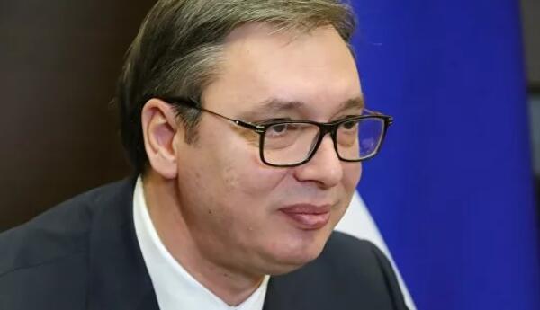 Aleksandr Vuçiçin anasına hücum edən şəxs YAXALANIB