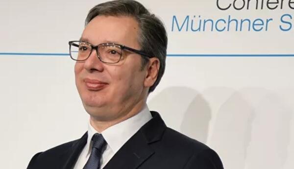 Вучич признал поражение своего блока на выборах в Сербии