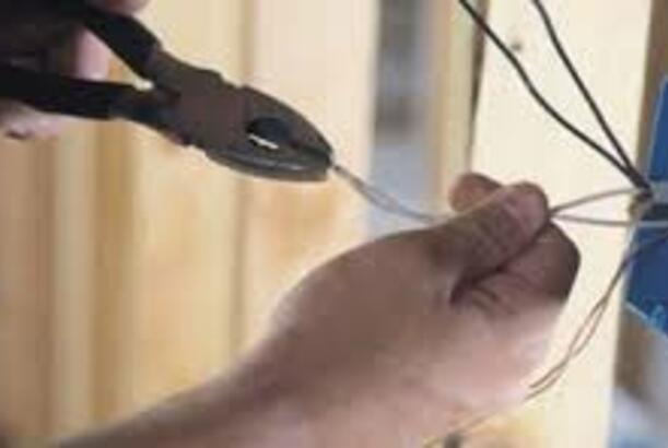 Goranboyda 12 yaşlı uşağı elektrik cərəyanı vurub öldürüb