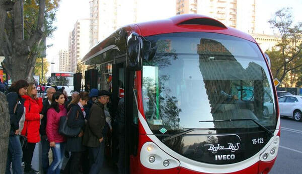 Sürücü-sərnişin münasibətlərində balans necə qorunmalıdır? <span class="red">- EKSPERT AÇIQLADI</span>
