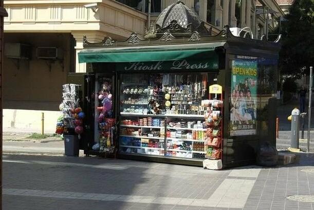 Sumqayıtda 11 ədəd qanunsuz köşk sökülüb