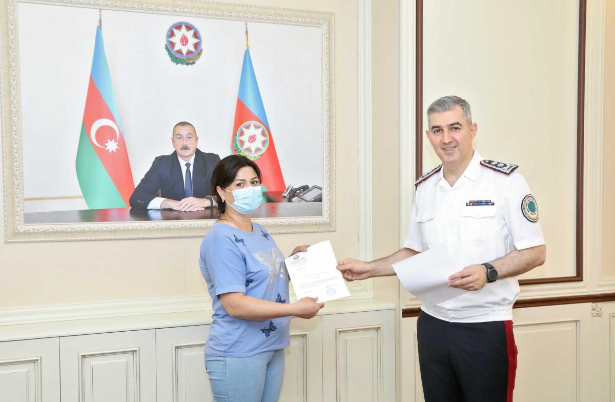 Azərbaycan vətəndaşlığına qəbul edilən 245 nəfər and içib FOTO