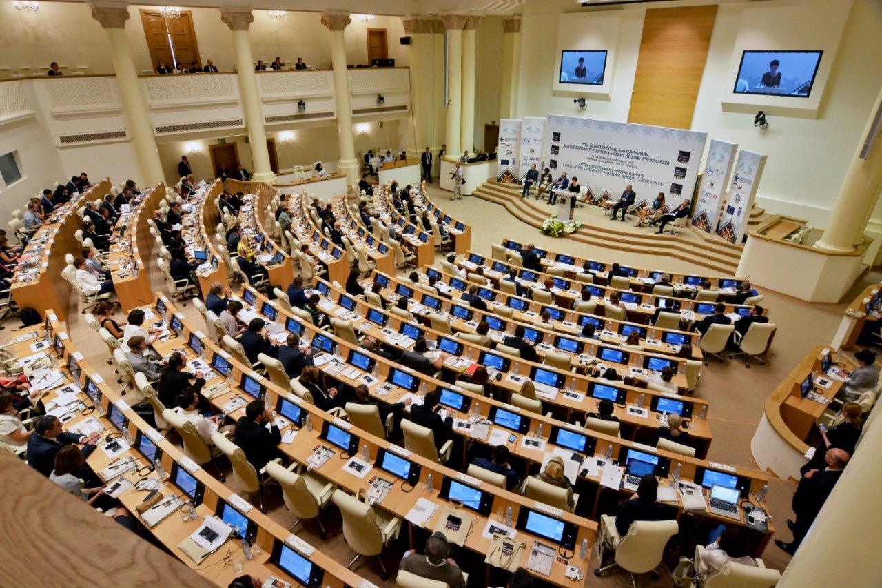 Gürcüstan parlamenti 2021-ci ilin dövlət büdcəsinə əlavə və dəyişiklikləri təsdiqləyib