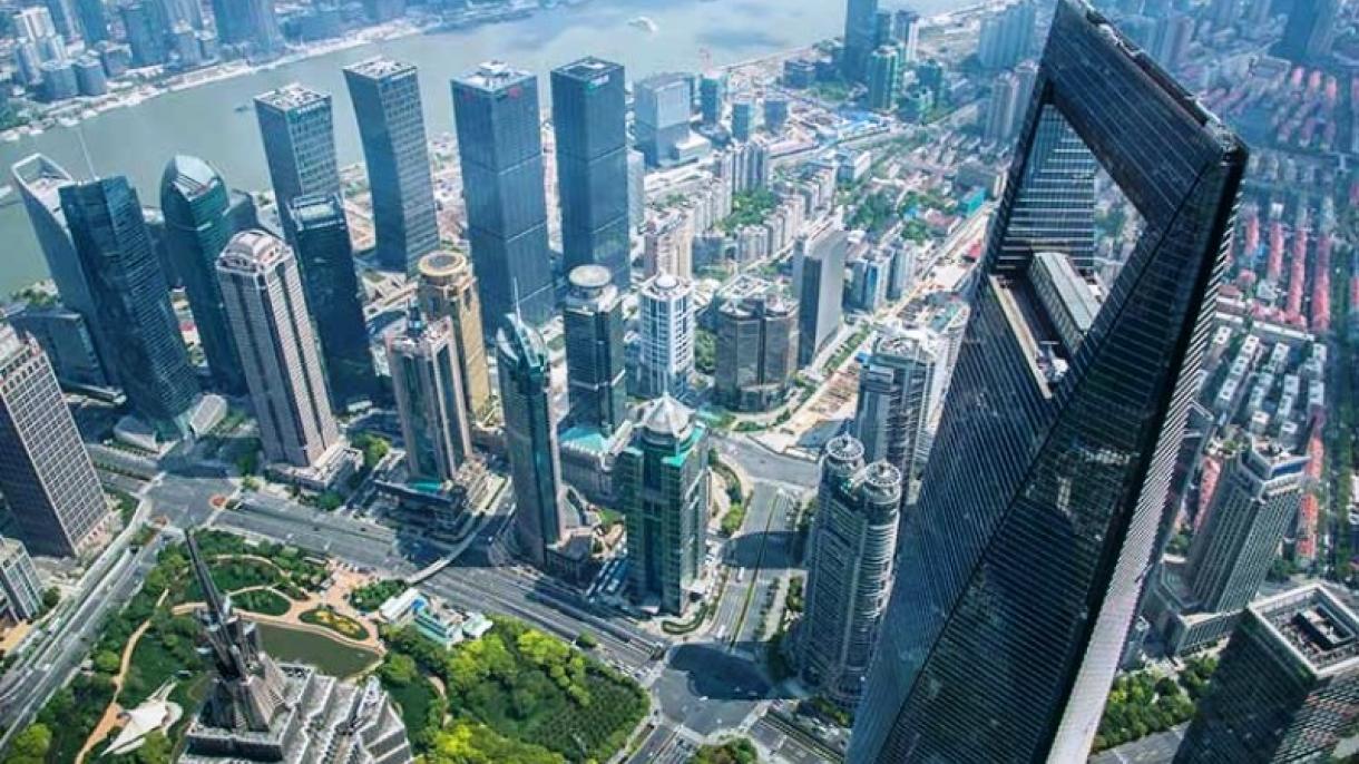 Shanghai center. Небоскребы финансовый центр Шанхай. Небоскреб открывашка в Шанхае. Shanghai World Financial Center смотровая площадка. Shanghai Centre Китай.