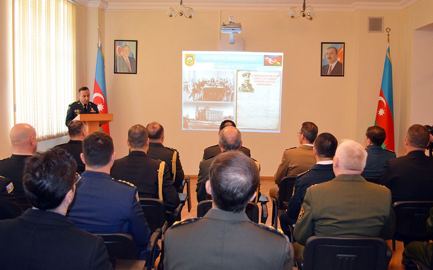 Hərbi attaşelər Heydər Əliyev adına Hərbi İnstitutu ziyarət ediblər- FOTO