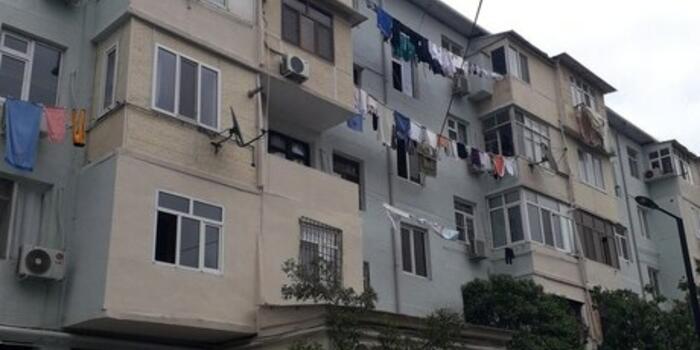 "Bakıda köhnə və qəzalı binaların yenilənməsi üçün genişmiqyaslı proqrama ehtiyac var" - EKSPERT