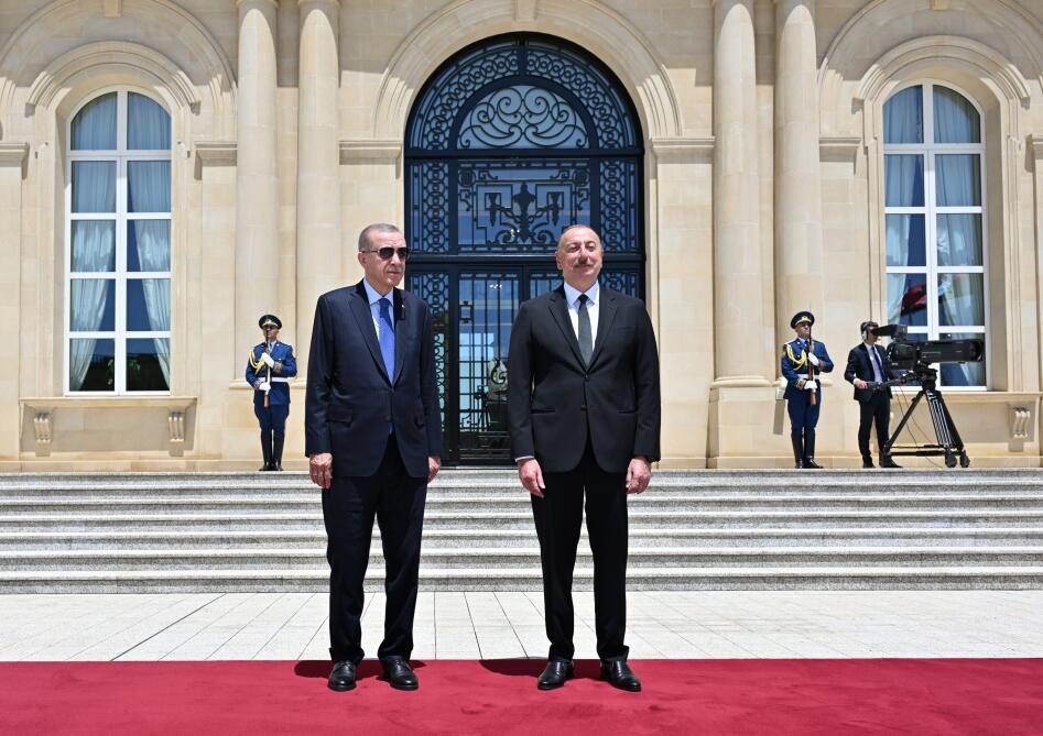 Türkiyə Prezidentinin rəsmi qarşılanma mərasimi olub - FOTO