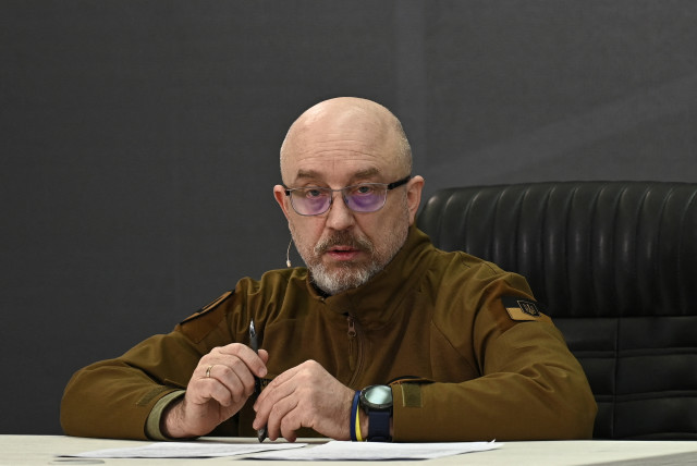 Zelensky wants to change the defense minister