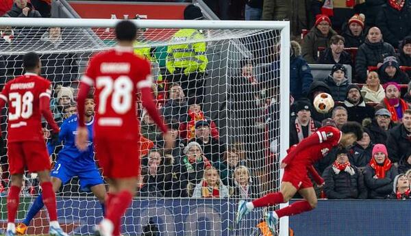 "Liverpul" və "Çelsi"dən XAL İTKİSİ