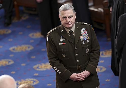 ABŞ generalı Milli Ukraynanı “rusların boğazını kəsməyə” çağırıb