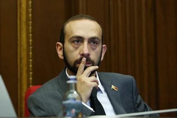 Ararat Mirzoyan: "Biz yenicə dövlətə çevrilirik"