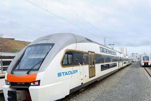 Bakı-Sumqayıt marşrutu üzrə hərəkət edən sərnişin qatarına daş atılıb