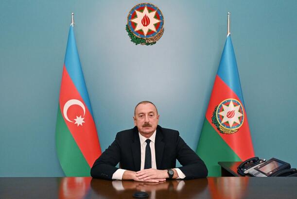 Azərbaycan liderinin belaruslu həmkarı ilə geniş tərkibdə görüşü başlayıb