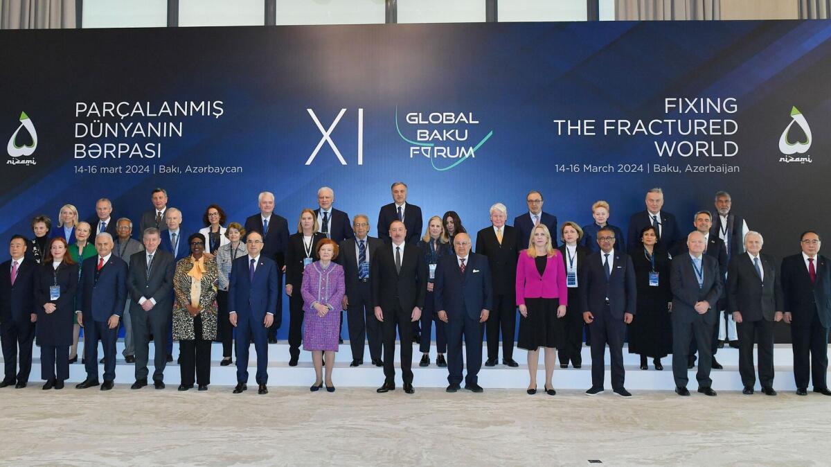 QHT rəsmilərinin XI Qlobal Bakı Forumuna BAXIŞI - SORĞU