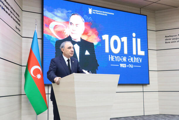 Великий лидер Гейдар Алиев вел активную деятельность не только в стране, но и за рубежом