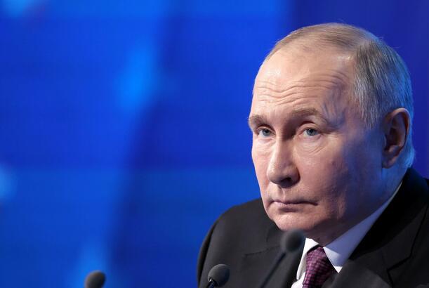 Putin Donbasa “sülh qaytaracağına” söz verdi