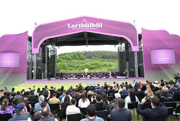 В рамках фестиваля "Харыбюльбюль" прошла выставка "Карабахнаме"