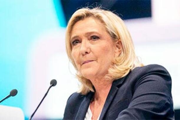 Le Pen Rusiyanı təxribat və Fransa işlərinə qarışmaqda ittiham edib