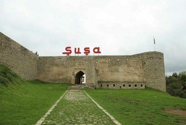 Şuşada inşa ediləcək dördüncü yaşayış kompleksinin təməli qoyulub