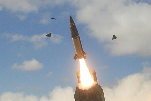 Melitopol üzərində 5 HIMARS raketi vurulub...
