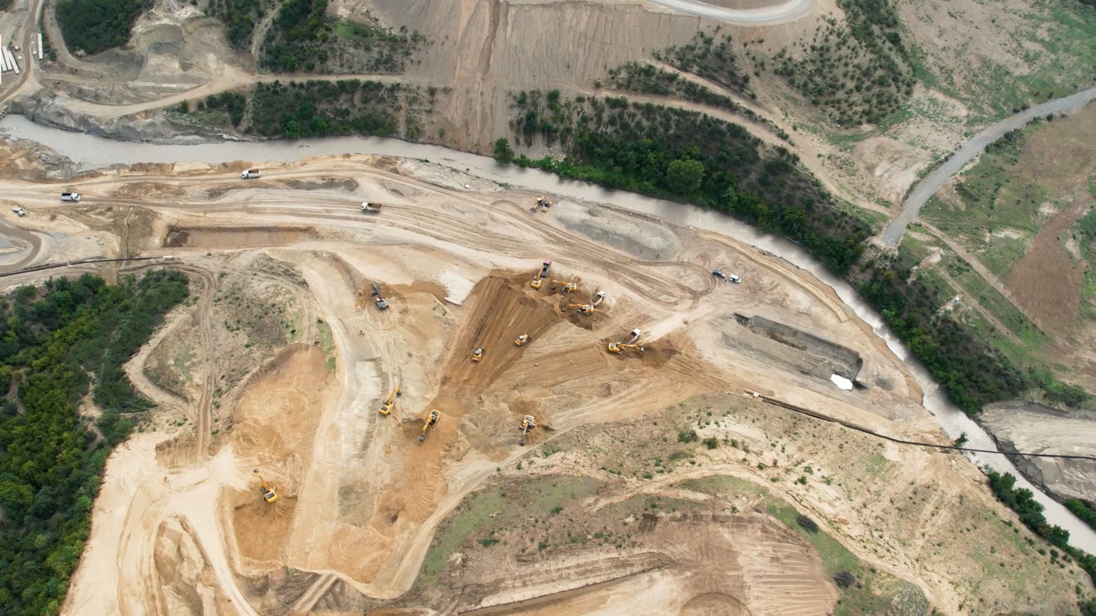 Construction work continues on the Alijanchay reservoir