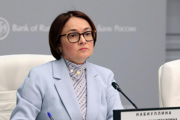 Nabiullina Rusiya iqtisadiyyatındakı unikal vəziyyətdən danışıb