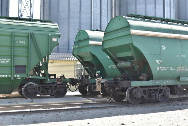 Армения впервые получила казахстанскую пшеницу транзитом через Азербайджан