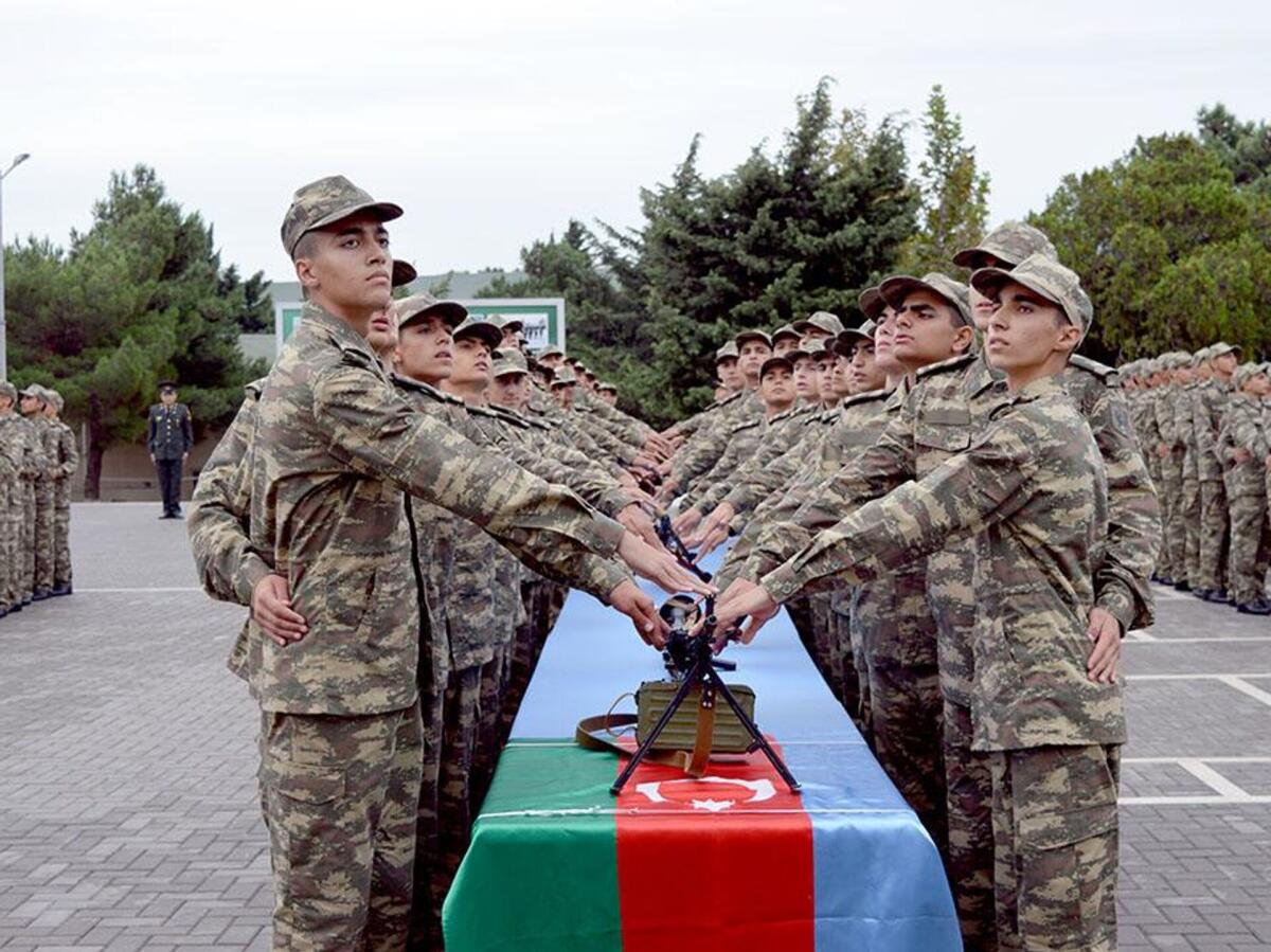 Azərbaycan Ordusunda keçiriləcək andiçmə mərasimlərinin tarixi açıqlanıb