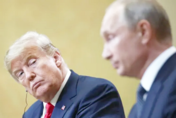 The Economist: Tramp Putini "dişinə vurur"..?