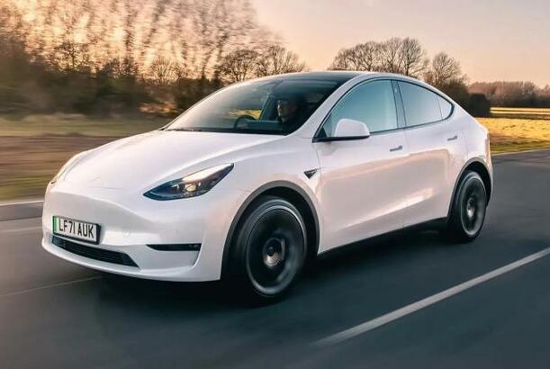 Heç kim yenilənmiş Tesla Model Y krossoverini almaq istəmir