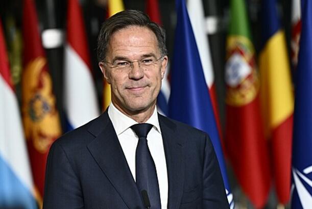 Rutte Ukrayna üçün “imkanlar pəncərəsi”ndən danışıb...