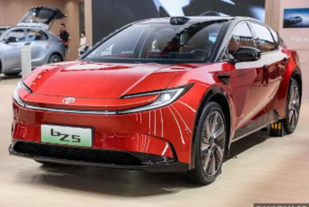 Toyota "şık" rəqibi Tesla Model Y-ni geridə buraxdı..?
