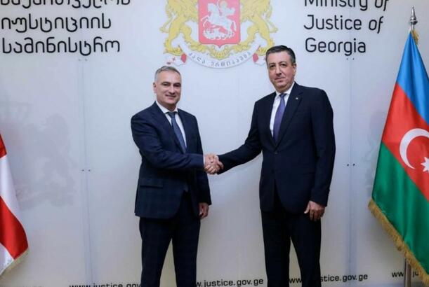 Gürcü nazir Azərbaycan səfiri ilə hüquq sahəsində əməkdaşlığı müzakirə edib