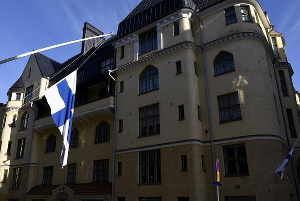 Ruslar və belaruslar Finlandiyada daşınmaz əmlak ala bilməzlər...