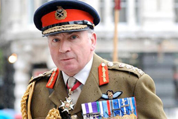 Britaniyalı general Putinin “sınağı” barədə xəbərdarlıq edir...
