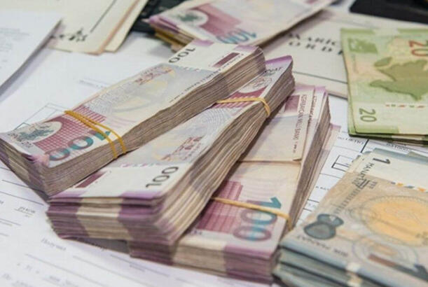 Dövlət büdcəsinin gəlirləri proqnozu 3,9 faiz üstələyib
