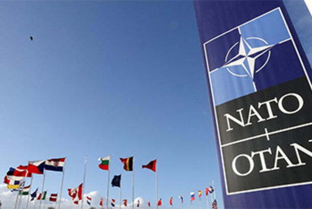 NATO Zelenskini sammitə dəvət etmək üçün yollar axtarır...