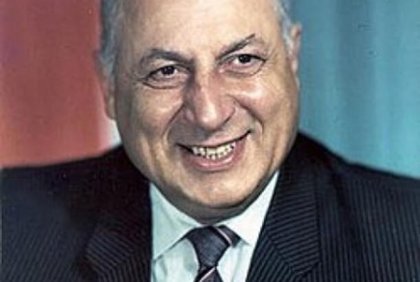 Mənfi rolların klassik ifaçısı - FOTOLAR 