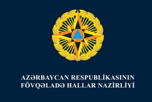 Köməksiz vəziyyətdə qalmış azyaşlılar xilas edilib