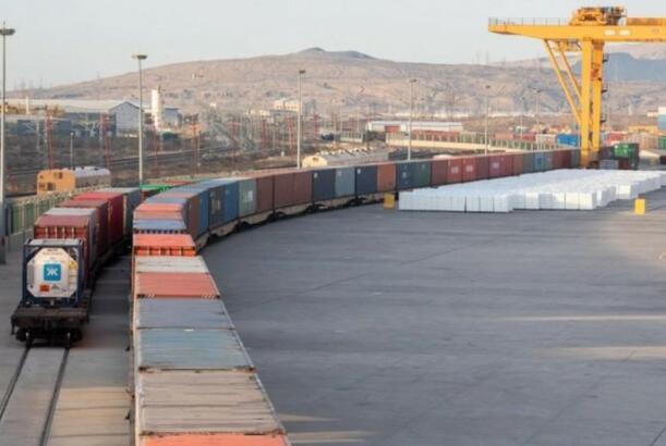 Dəmir yolu ilə 7 milyon tondan çox yük daşınıb