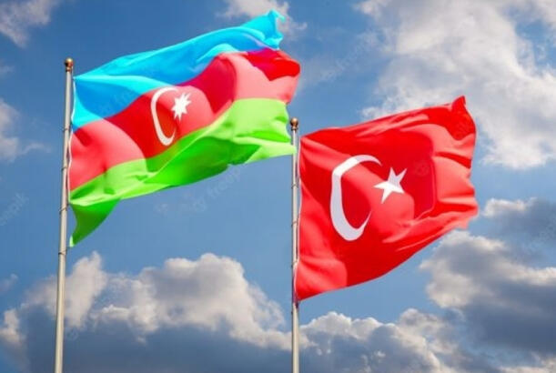 Kahramanmaraşda qardaşlıq abidəsi...