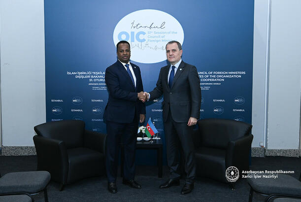 Azərbaycan və Somali XİN başçılarının görüşü olub