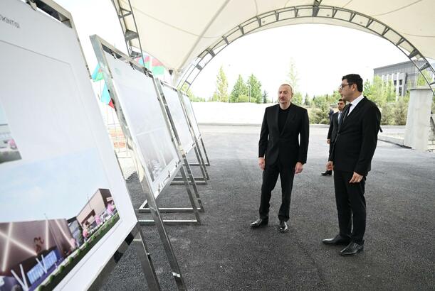 İlham Əliyev Yevlax Olimpiya İdman Kompleksində görülmüş işlərlə tanış olub