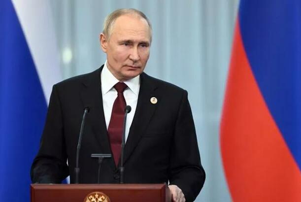 Çin mediası Putinin Tayvan sualına verdiyi cavabdan təsirlənib...